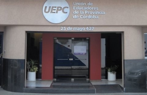 Acuerdo salarial entre UEPC y Gobierno