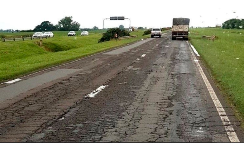 Clausuran peaje de la autopista Córdoba-Rosario por falta de habilitación