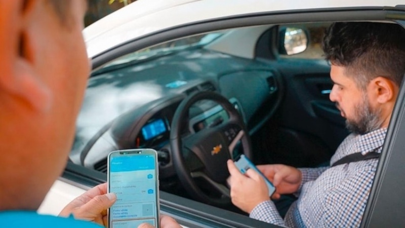Lanzan la versión digital del carnet de conducir que se guardará en el celular
