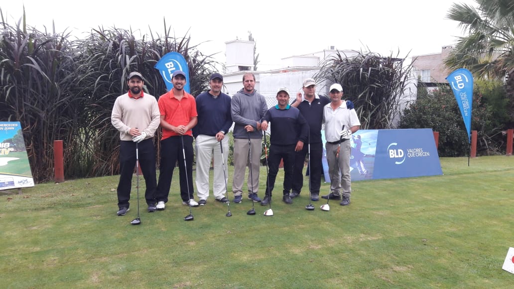 Golfistas en Marcos Juárez