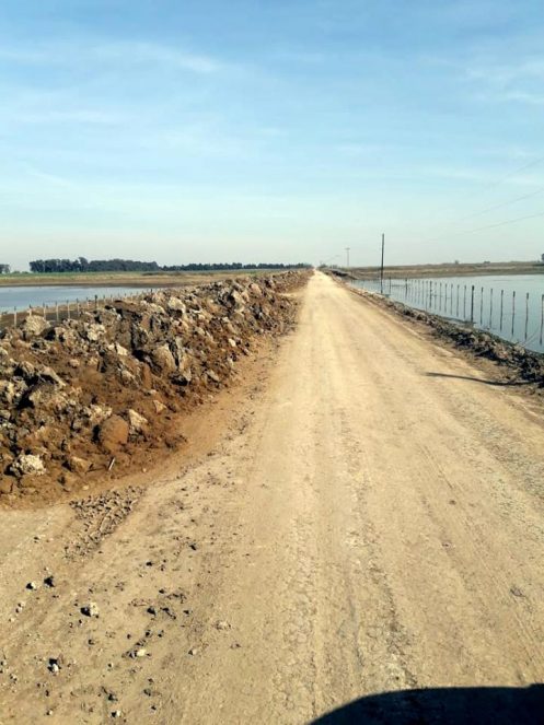 Consorcio de Pueblo Italiano optimiza caminos rurales afectados por las lluvias