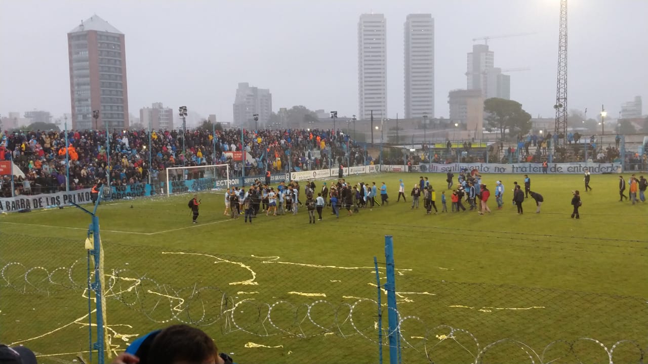 Alegría en la región por el ascenso de Estudiantes de Río Cuarto al Nacional B﻿