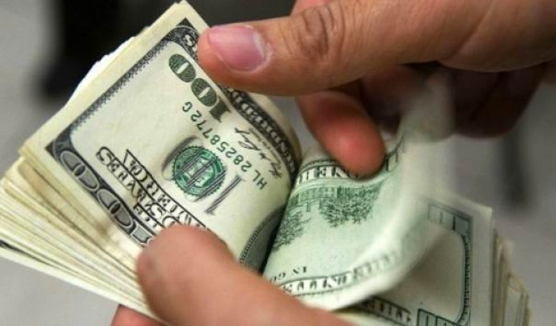 El dólar comenzó a cotizar a la suba en Banco Nación a $ 62