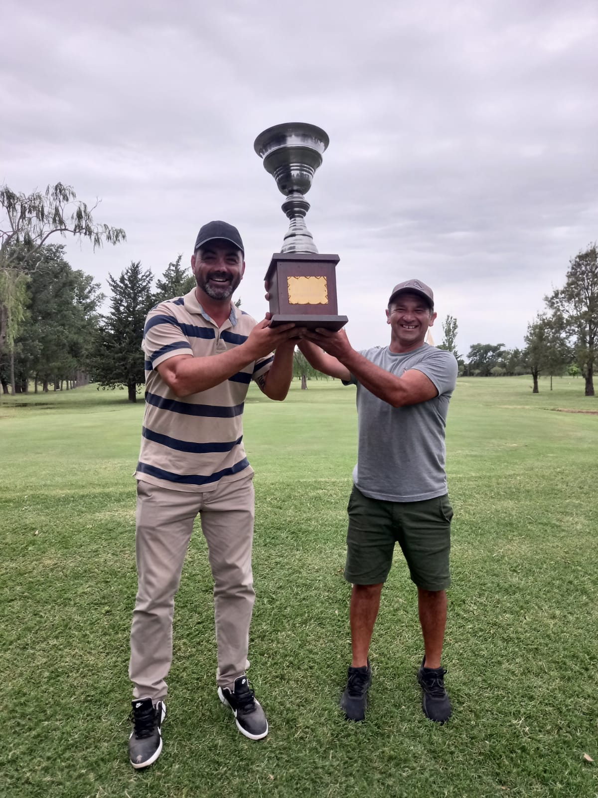 Golf: ‘Los Toros’ campeón del Torneo de Los Campos